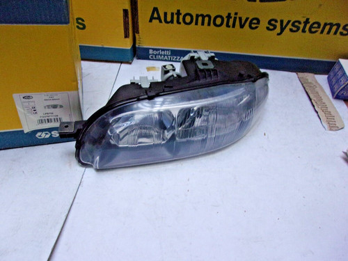 Faro anteriore sinistro - anteriore,